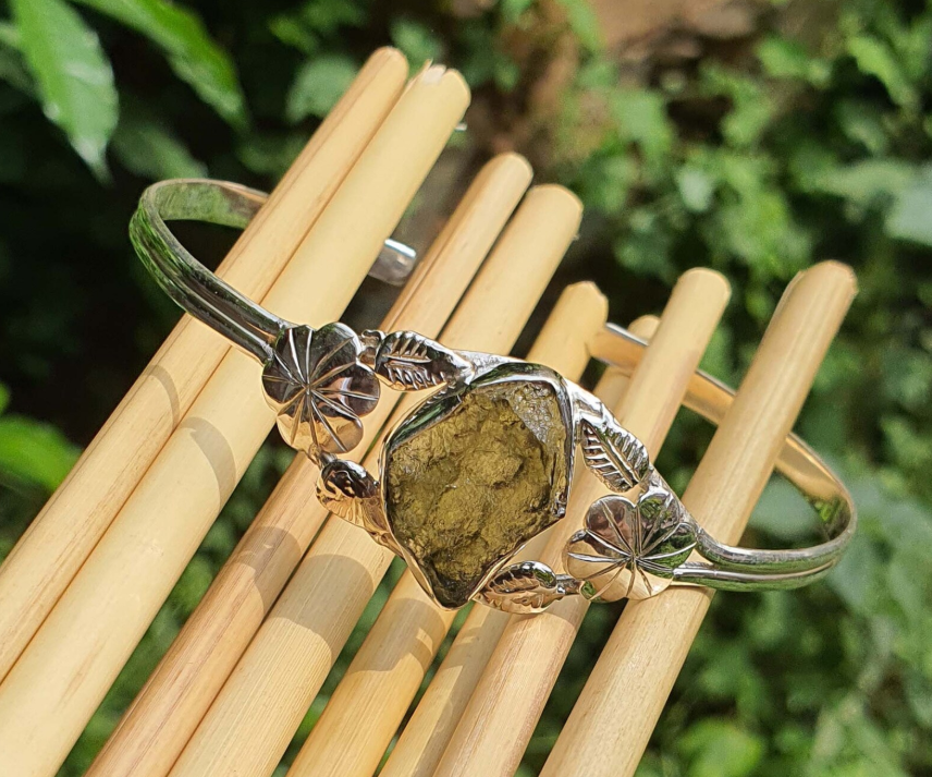 Bangle & Bracelets